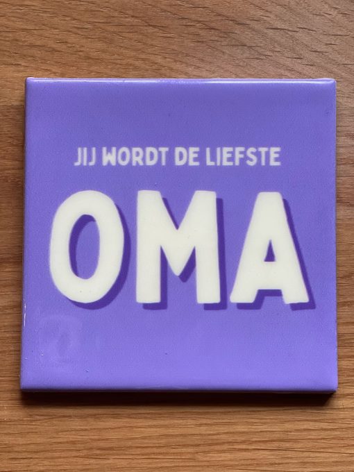 Tegeltje Jij wordt de liefste oma | Hippe Spreuktegel | Afscheid cadeau| Nieuwe woning cadeau | Housewarming cadeau |Verjaardagscadeau | Birthday |Verjaardag |brievenbuscadeau